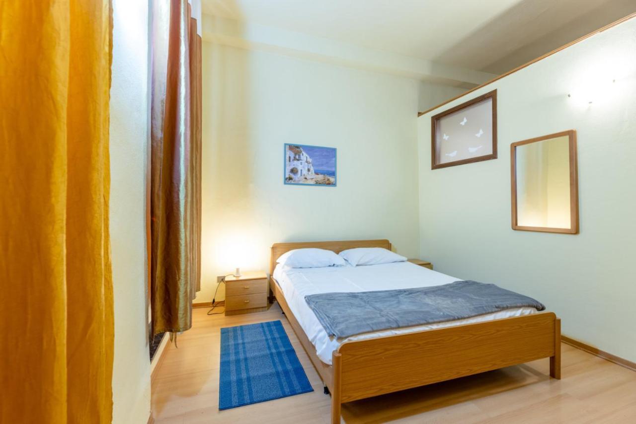 Aosta Centre Apartments - Porta Pretoria 56 Экстерьер фото